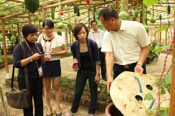 �˹���԰�ܾ�����Т���򿼲���һ�н����߲�ˮ�༼��