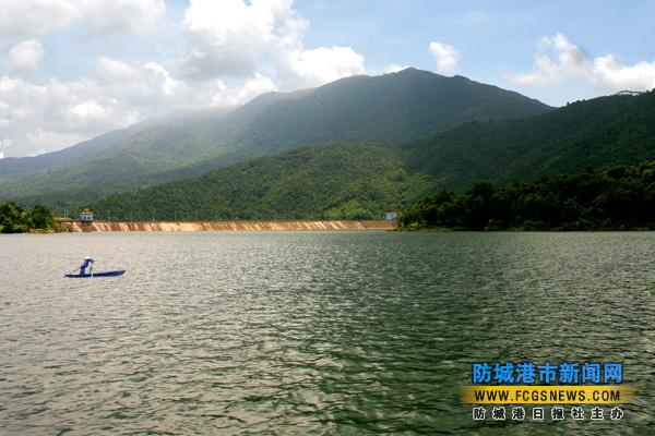 �������Ǹ���ˮ�����ſ�ѧ����ȫ��ˮ����ʩ