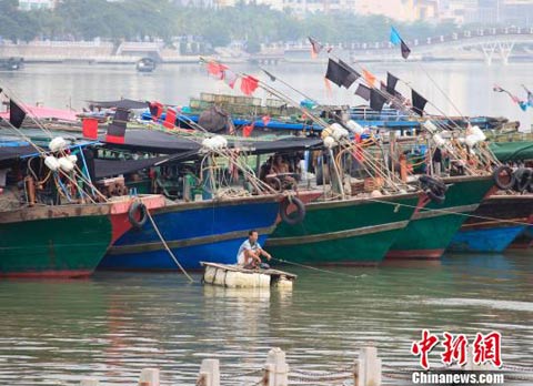 ܽ21̨硰Ӱ죬Ǵ洬ѻظ۶̨