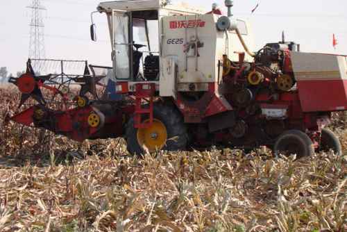 ɽÎ÷£ºÍò͏ßÁ»¸ß²ú´´½¨Ê¾·¶Ìï»úе»¯ÊÕ»ñÏÖ³¡»áÔÚÌ«ÔÊÐÕÙ¿ª