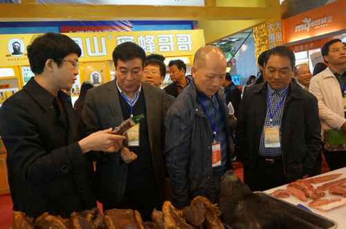 ͼ2¦ίίί鳤ۣҶʶӲιۡ濵