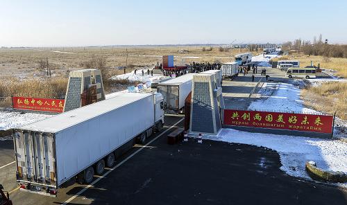 й˹̹ͨũƷͨءɫͨ