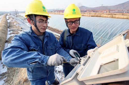 2��8�գ����������ع��繫˾Ա���ڼ�����������豸