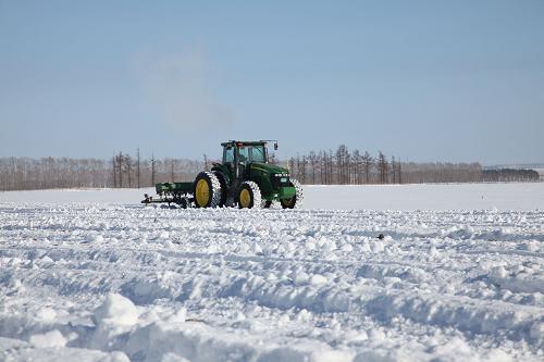 ������������е��ѩ��ũʱ