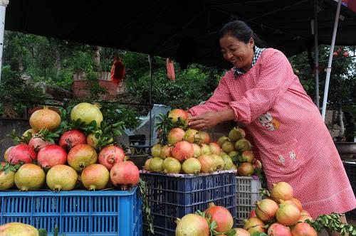 9��15�գ�ɽ��ʡ��ׯ��ỳ���ʯ����ֲ�������ʯ����ۡ�