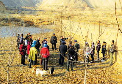 �������������ũ�������й�ר��Ϊũ����ũ������ֲ������ֳ��֪ʶ