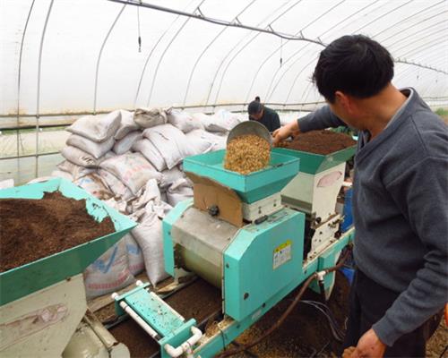 ���ϴ�ͨ����ǧɽ����ˮ��������������ս��æ