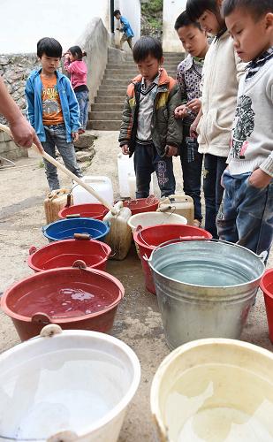 423գ֯ˮ߰ŪŪСѧˮ