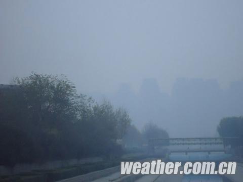 �ӱ��������� ǿ���¼������ѩ28����Ϯ