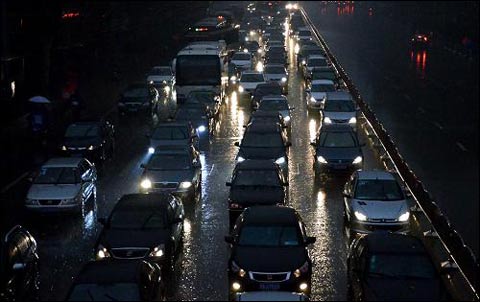 ���϶�س��ֶ��վ��� �����ӭ��ѩ