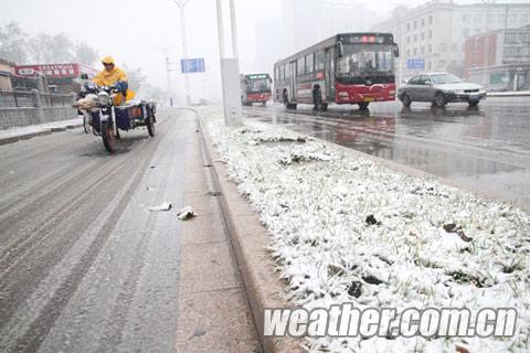 �ӱ�ӭ����Χ��ѩ ����̨������ѩ��ɫԤ��