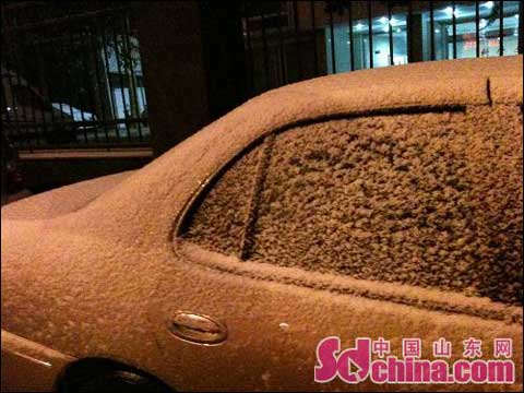 ���Ͻ�ӭ�붬�׳�ѩ ��·�����ɫԤ���źŷ���