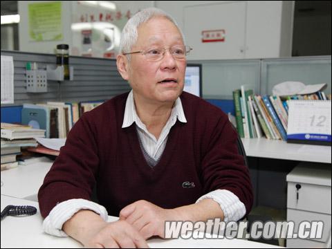 ������ݵ��������� ��Χ��ѩ���µǳ�