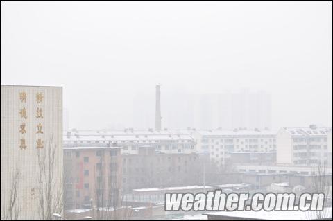 ���ɹ�ѩ������ ��ӭ��Χ����