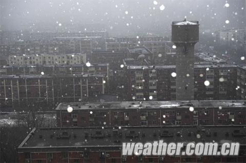 北京出现降雪 预计持续到今天半夜
