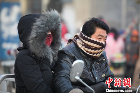 �����ϲ�ӭ�������ѩ 5������ѩ��Ϯ�������