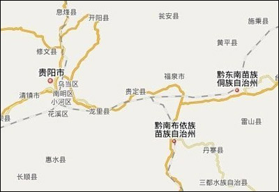 贵州超载客车坠桥16死40伤 事发时当地降大雪