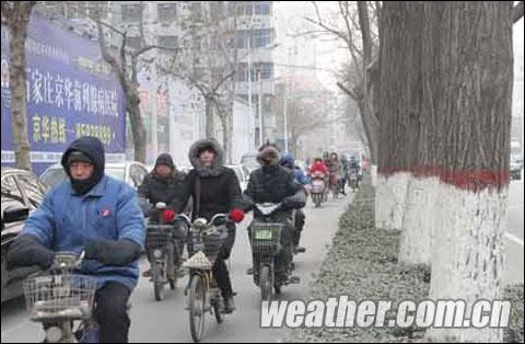 �ӱ�С������������� δ������������ѩ