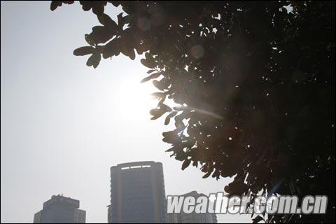 贵州昨日暖阳匆匆过 阴雨今日卷土重来