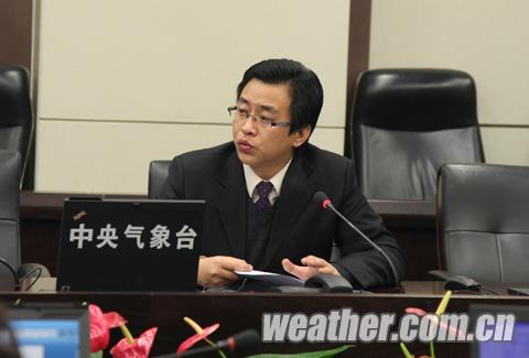 ��ǿ����������ҹ�������Χ��ѩ����