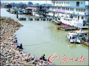 鄱阳湖缺水将成常态 10万渔民收入减少60%
