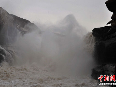 �ƺӺ����ٲ������ӿ�����ͼ��