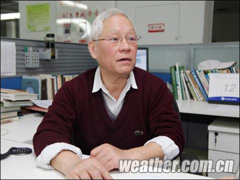 �ж����ִ�Χ���� Ԫ������������