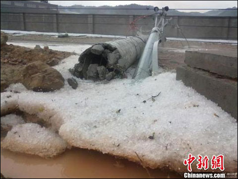 福建中部现暴雨 三明部分遇强对流冰雹满地