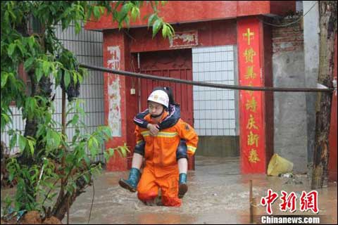 ����83���е����� �ְ��ӳ����䲿�ֳ�������