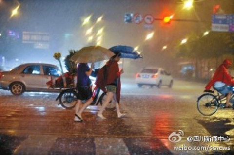 �Ĵ������С����ġ� �����Զཱུˮ