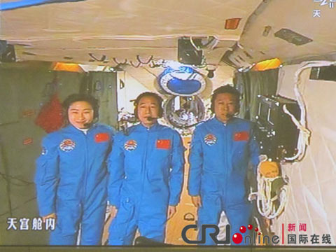 �����ζԻ���ź���Ա ���˫����Ƶͨ���״�ʵ��