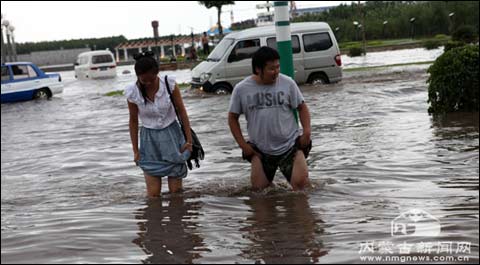 ���ɹ�δ�����콫����һ��ǿ���� �ֵذ���ǿ����