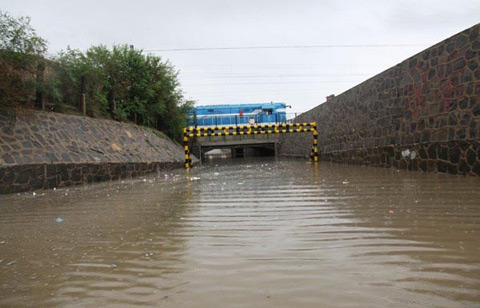 内蒙古大部遭大雨和暴雨袭击 局地破历史极值