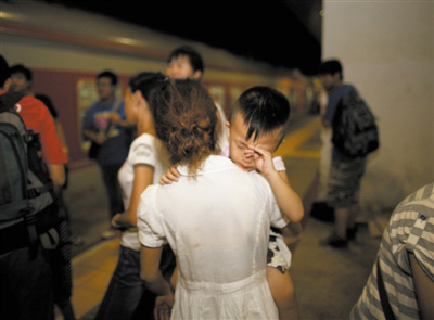 �ܱ���Ӱ���·�ж� ���϶��ο������ӱ�Ұ����